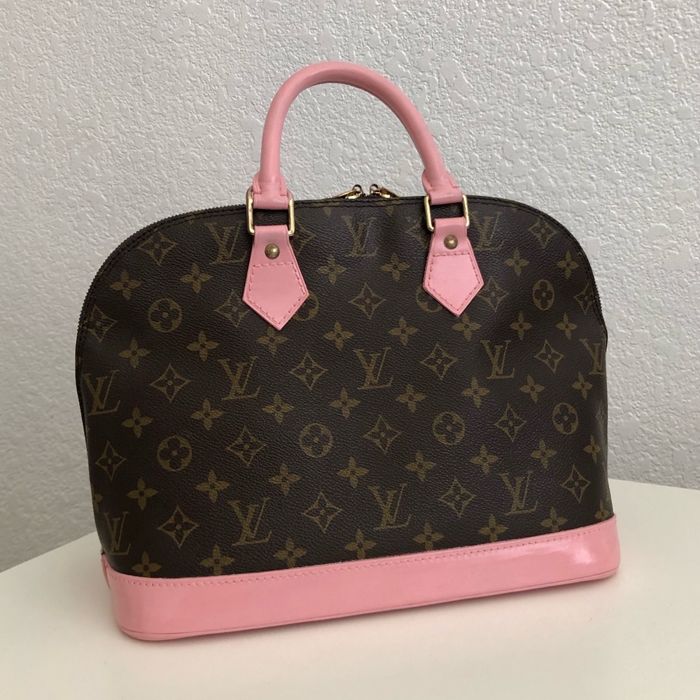 100% Authentic Louis Vuitton Alma PM Purse Pink